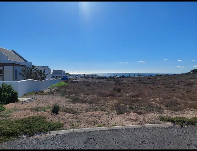 LAND FOR SALE IN HARBOUR LIGHTS